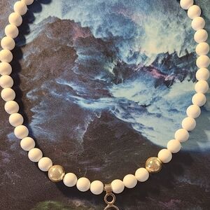 1960s LARGE MODULAR KENNETH JAY LANE CERAMIC WHITE PENDANT AND BEADS